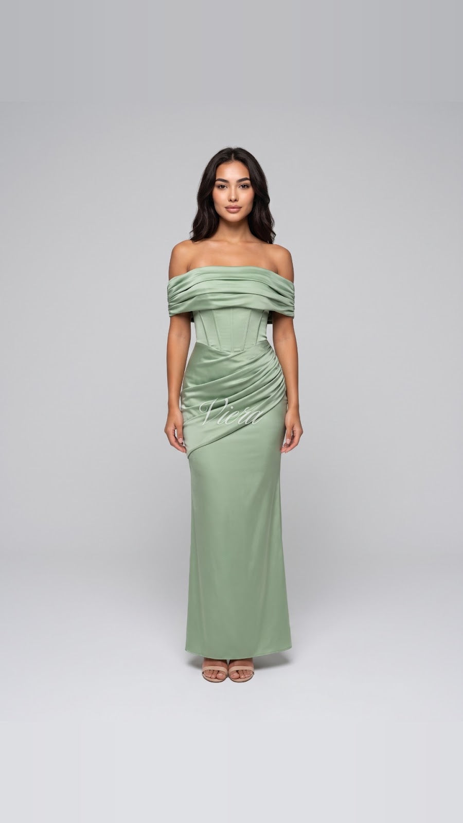 Зеленый